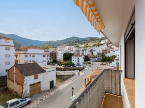 Tolox 2 in Tolox With 1 Bedrooms and 1 Bathrooms