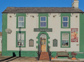 Stork Hotel
