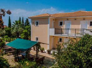 Barbara Studios & Apartments