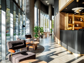 Отель Barcelona Condal Mar Affiliated by Meliá