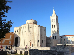 Luxury Apartment - Villa With Private Swimming Pool and Nice Covered Terrace