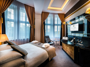 Hotel Dana Business & Conference