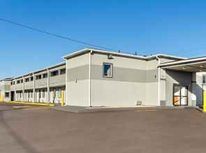 Days Inn by Wyndham Indianapolis East Post Road