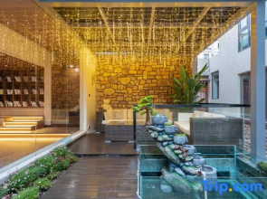 Nyingchi Buming Courtyard (Niyanghe Branch)