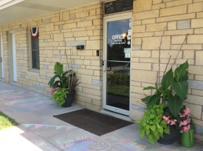 East Hills Inn And Suites