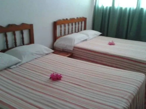 Raul 3 Marias Zihuatanejo Centro
