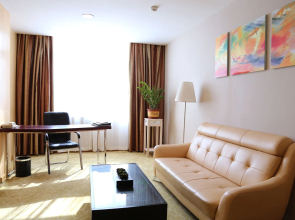 Baiyun City Hotel