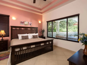 Brand-new 4BD Home With Pool - Ideal for Families