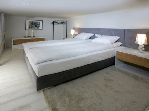 Dom Turysty - Pokoje Goscinne