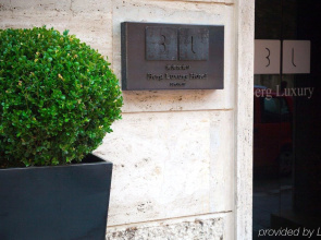 Divina Luxury Hotel