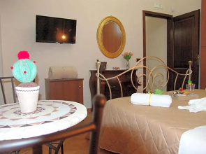 Pompei House