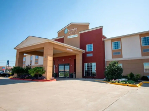 Surestay Plus Hotel By Bw Owasso Tulsa North