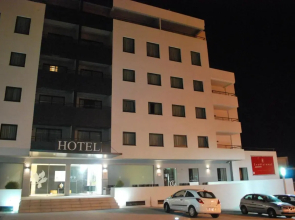 Paredes Hotel Apartamento