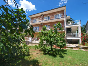 Apartment 74