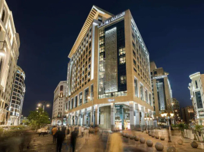 Al Manakha Rotana Madinah