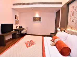 The Lalit Mangar