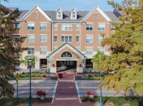 Landing Apartments Near University Of Cincinnati