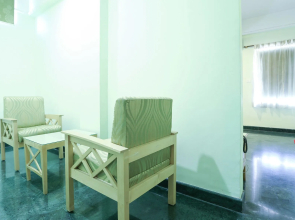 Treebo Trend Komfort Suites