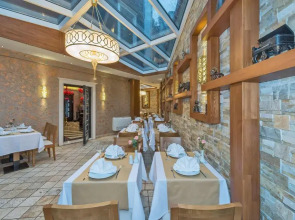 The Million Stone Hotel - Special Class