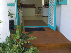 The Black Pearl Beach Side Apartments