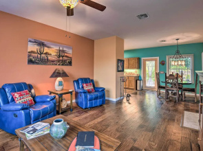 Shared Backyard & Hot Tub: Restful Mesa Retreat!