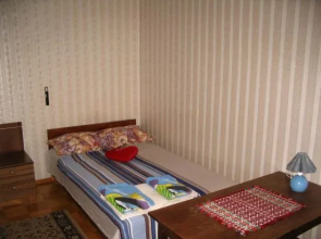 Frendlen Papiniidu Apartment