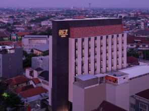 REZ Hotel Semarang