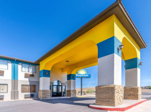 Days Inn by Wyndham Los Lunas