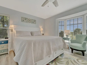 Beach  One Bedroom Villa by RedAwning