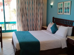 Green Lagoon Beach Resort Ras Sidr