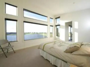 19 Glen Eagles Close