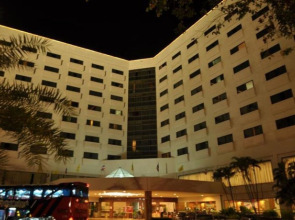 拉差布里黄金城市酒店(Golden City Hotel Ratchaburi)
