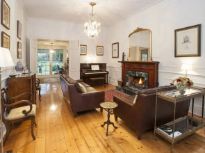 Moulton Park Homestead