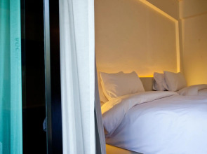 BED Phrasingh Hotel - Adults Only