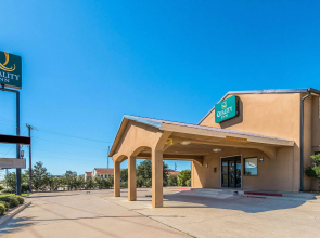 Quality Inn Corsicana