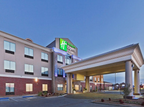 Holiday Inn Express Hotel & Suites Brownfield by IHG