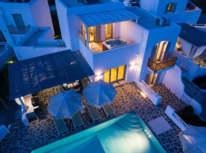 Plaka Villas Naxos Sofia sleeps 7