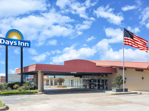 Days Inn by Wyndham Leesville