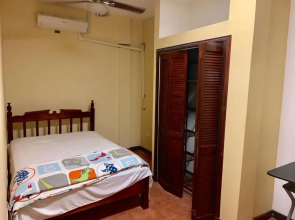 Chupaflor - Alexander Luxury & Executive Suites