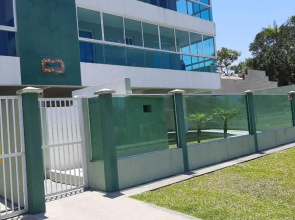 Excelente apartamento em Caiobá/PR a 450 m do mar!