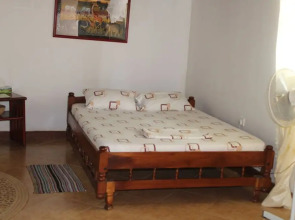 Meserani Oasis Lodge & Campsite