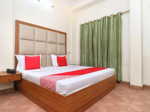 OYO 22255 Abhi International