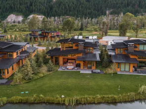 The Cabins At Snake River Sporting Club
