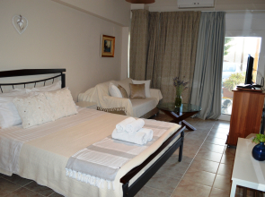 Best House Petit Pylos Messinias