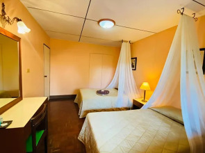 Safari Riviera Resort