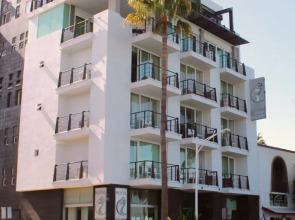 Seven Crown La Paz Malecon