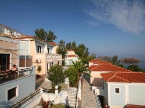 Clara Hotel