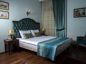 Tashkonak Studio Suites