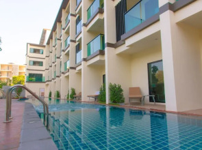 Airport Beach Hotel Phuket