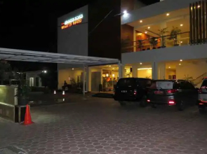 Hotel Wisata Baru
